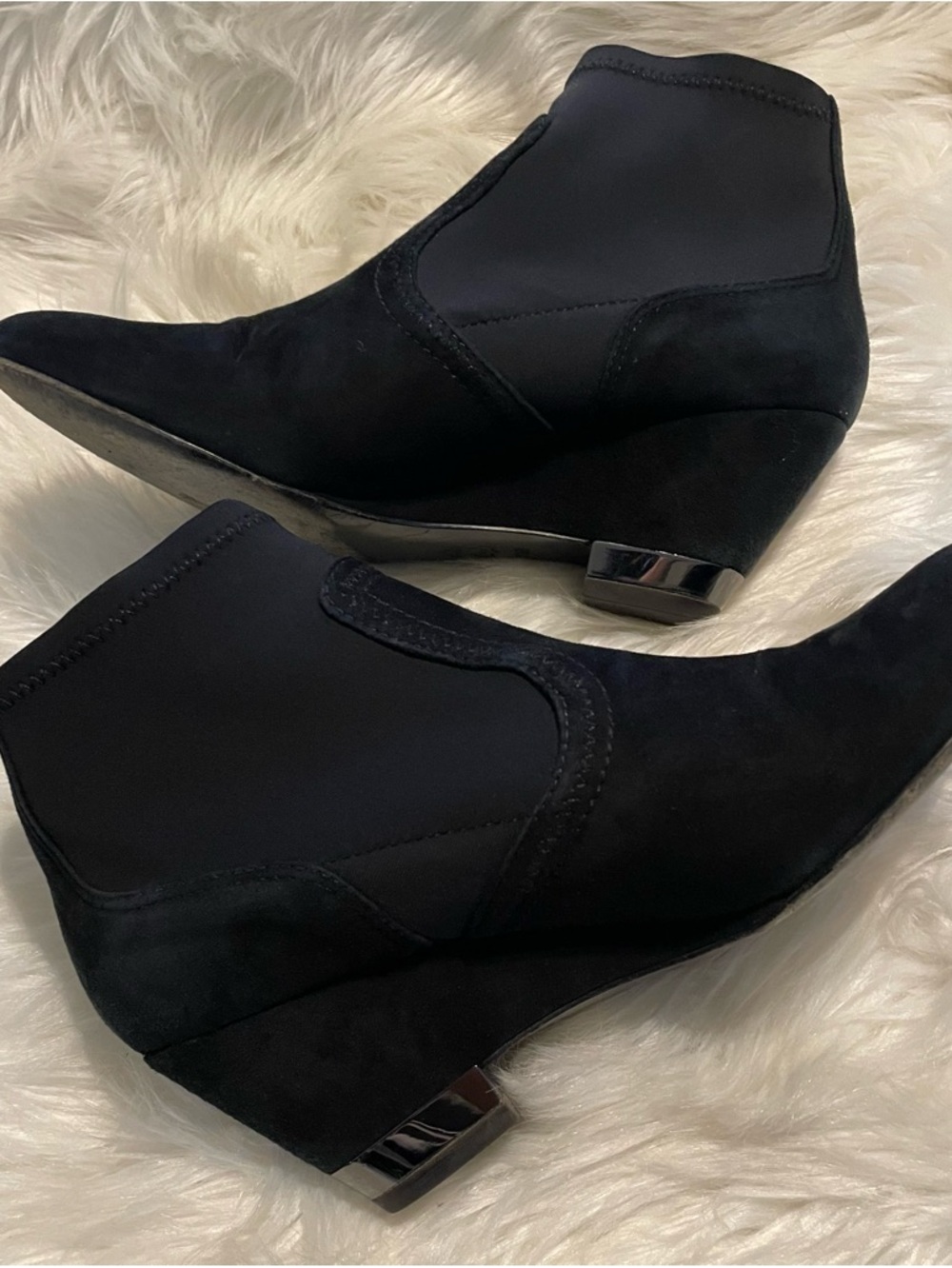 Tory Burch Suede Soc Bootie - Picture 2 of 13